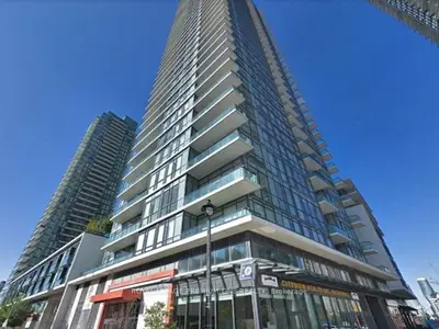 Condo Apartment in Mississauga