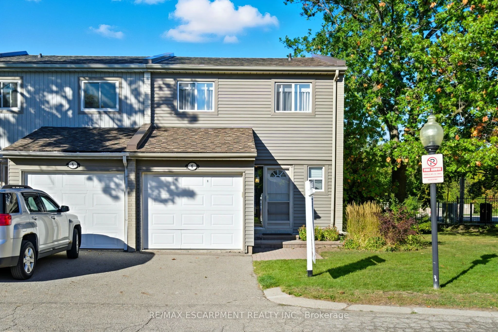 3500 Glen Erin Drive 6, Mississauga, ON L5L 1W6
