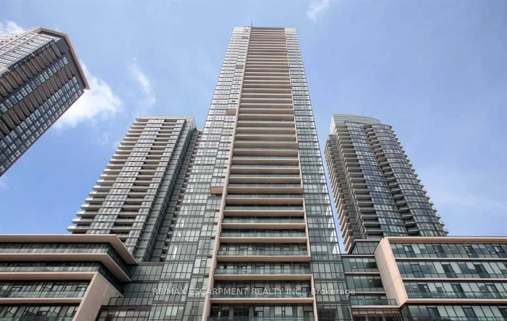 4070 Confederation Parkway 4105, Mississauga, ON L5B 0E9