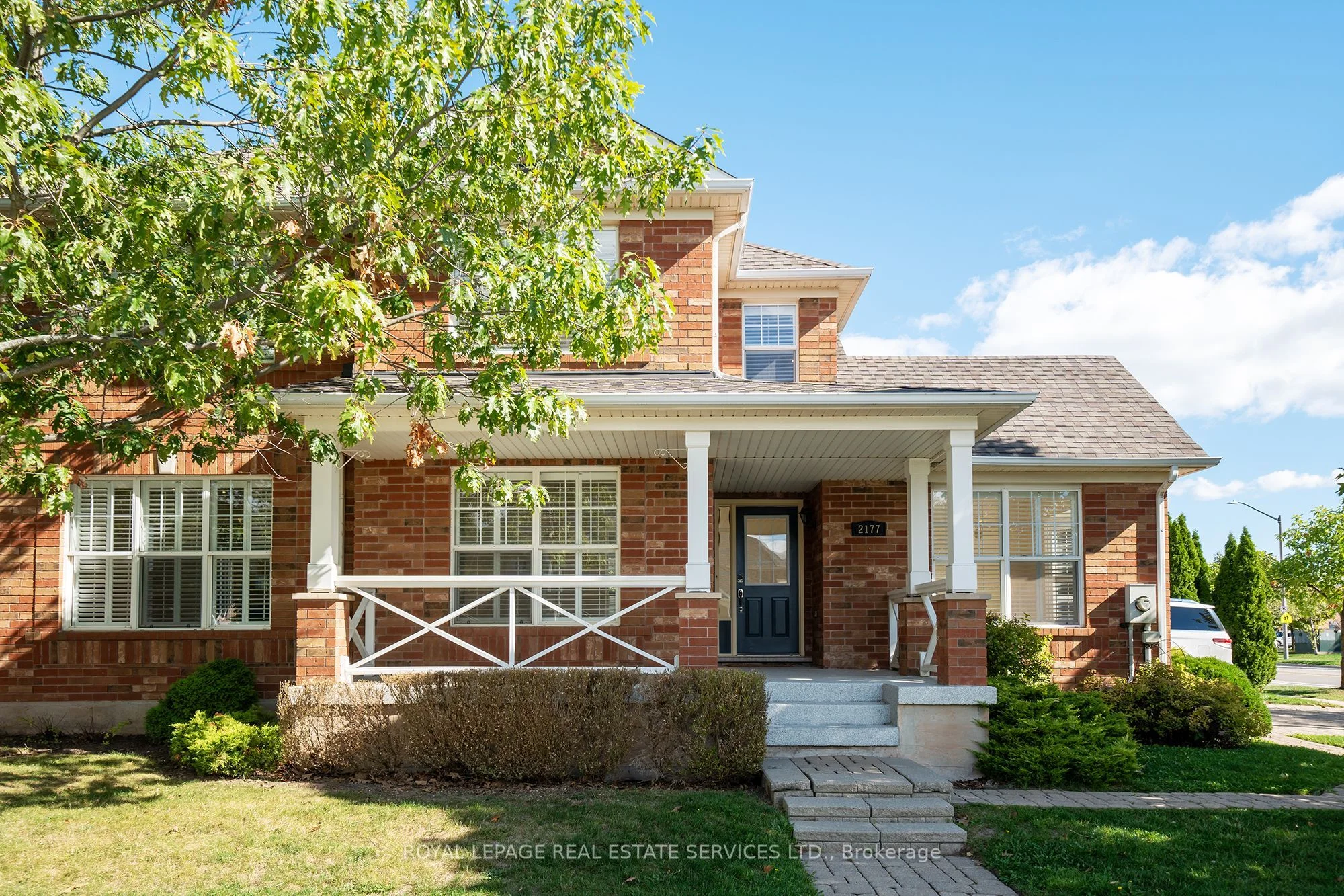 2177 Calloway Drive, Oakville, ON L6M 4V2