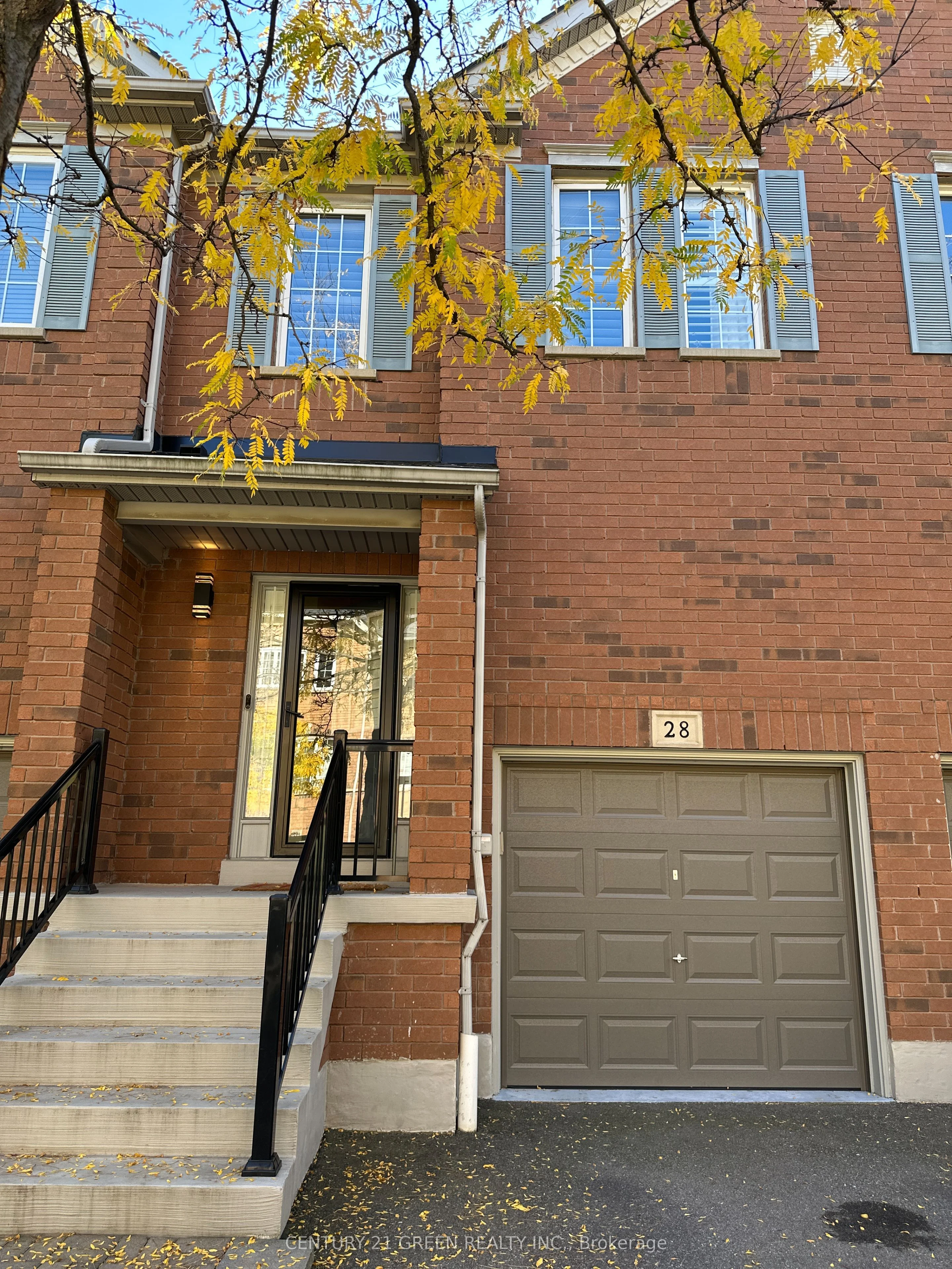 Condo Townhouse in Mississauga