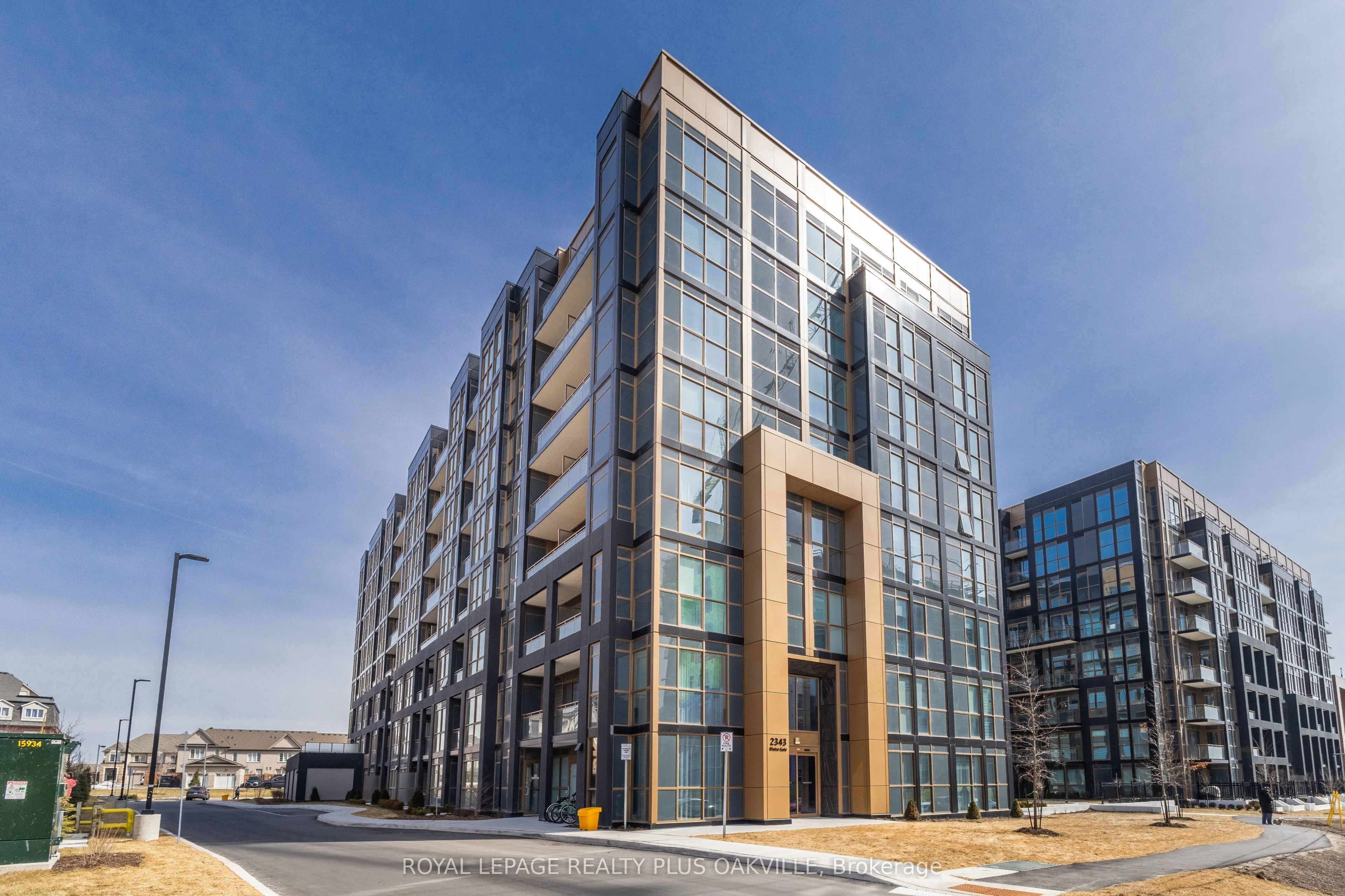 2343 Khalsa Gate 330, Oakville, ON L6M 4J2