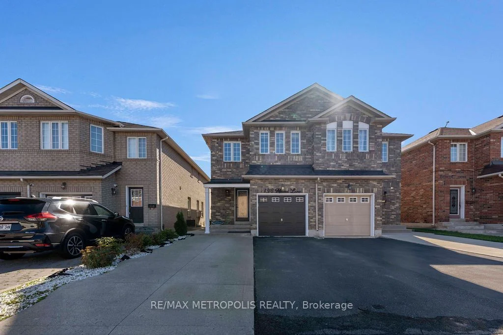 Semi-Detached in Milton