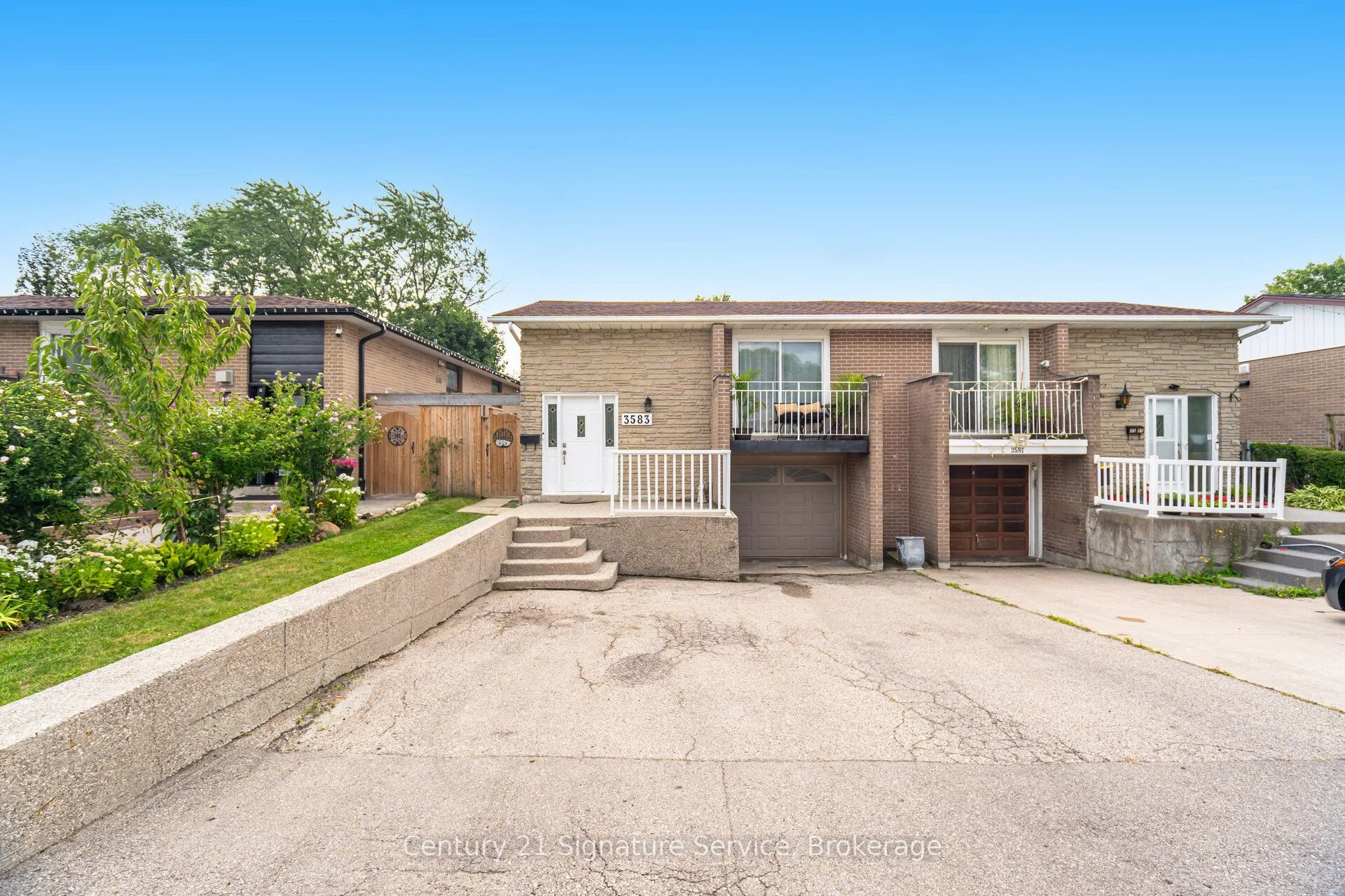 3583 Ellengale Drive Basement, Mississauga, ON L5C 1Z8