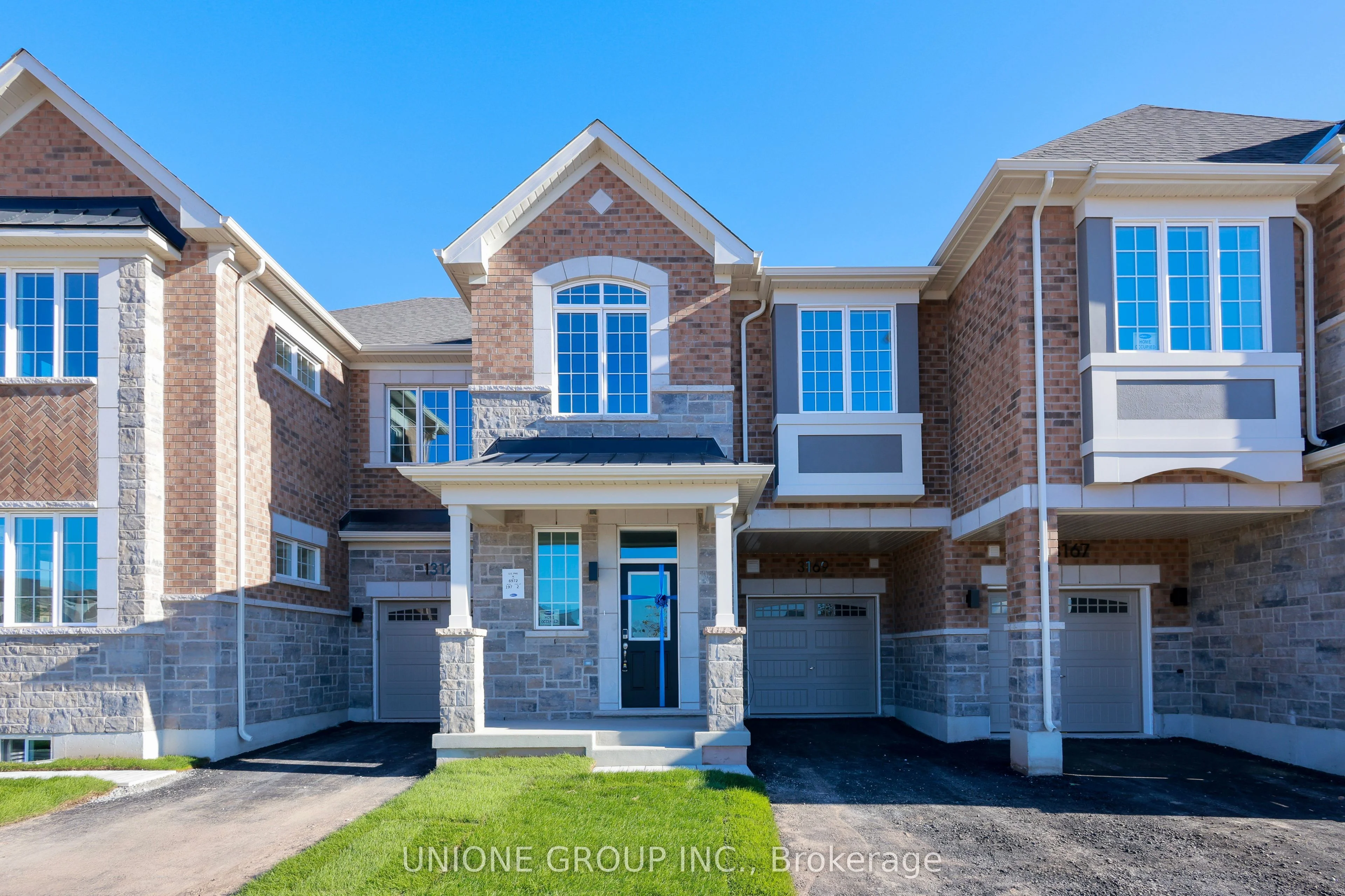 3169 Meadowridge Drive, Oakville, ON L6H 7Z8
