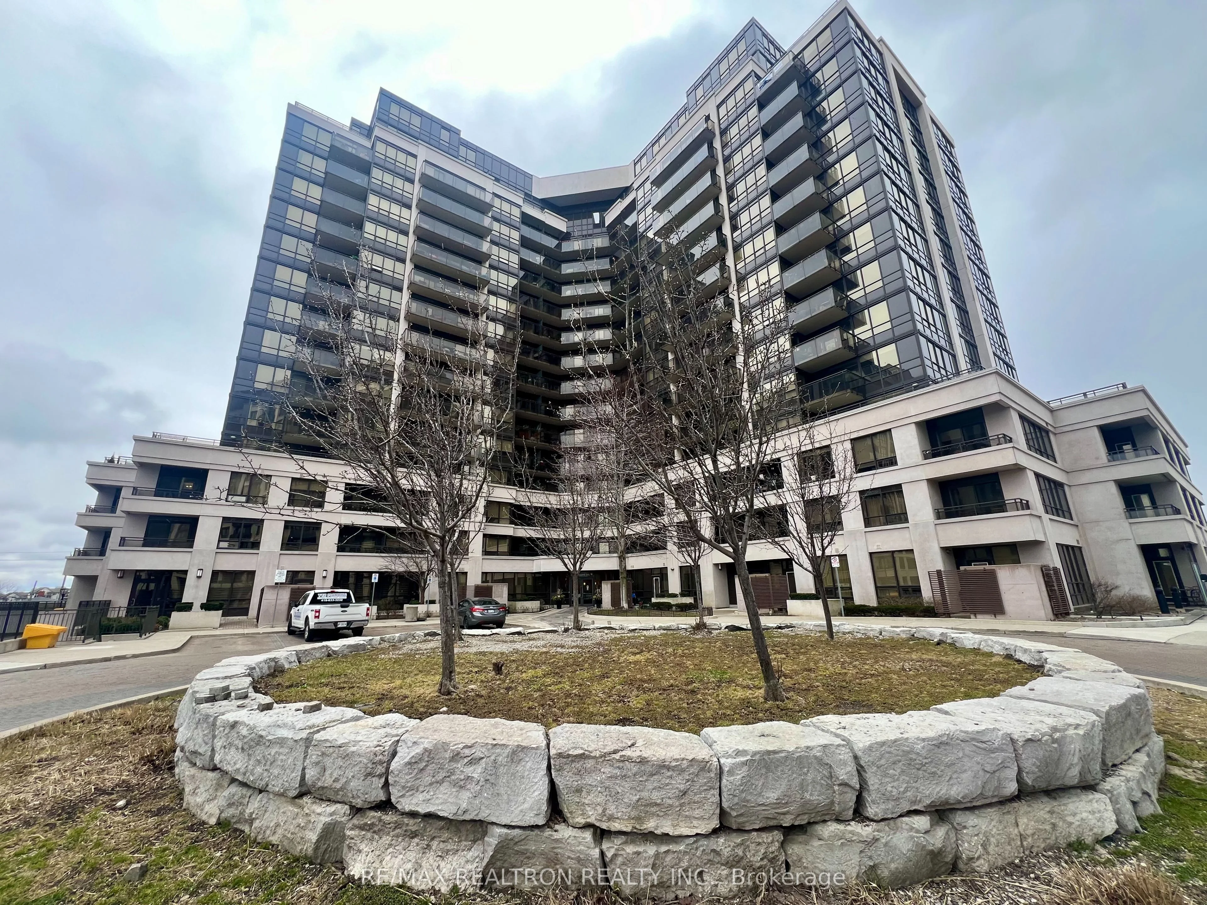 1060 Sheppard Avenue W 1119, Toronto W05, ON M3J 0G7
