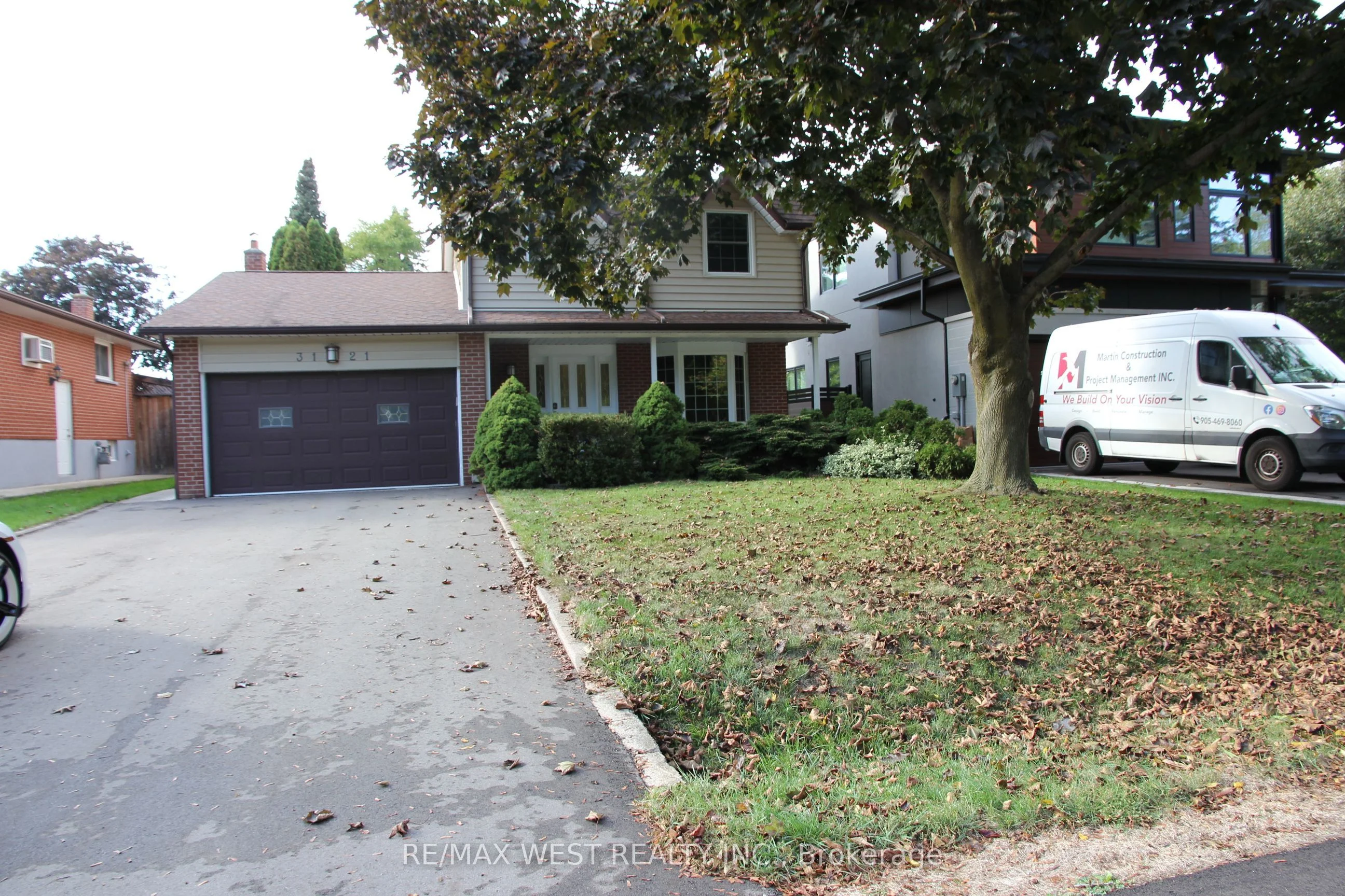 3121 Victoria Street, Oakville, ON L6L 1K3