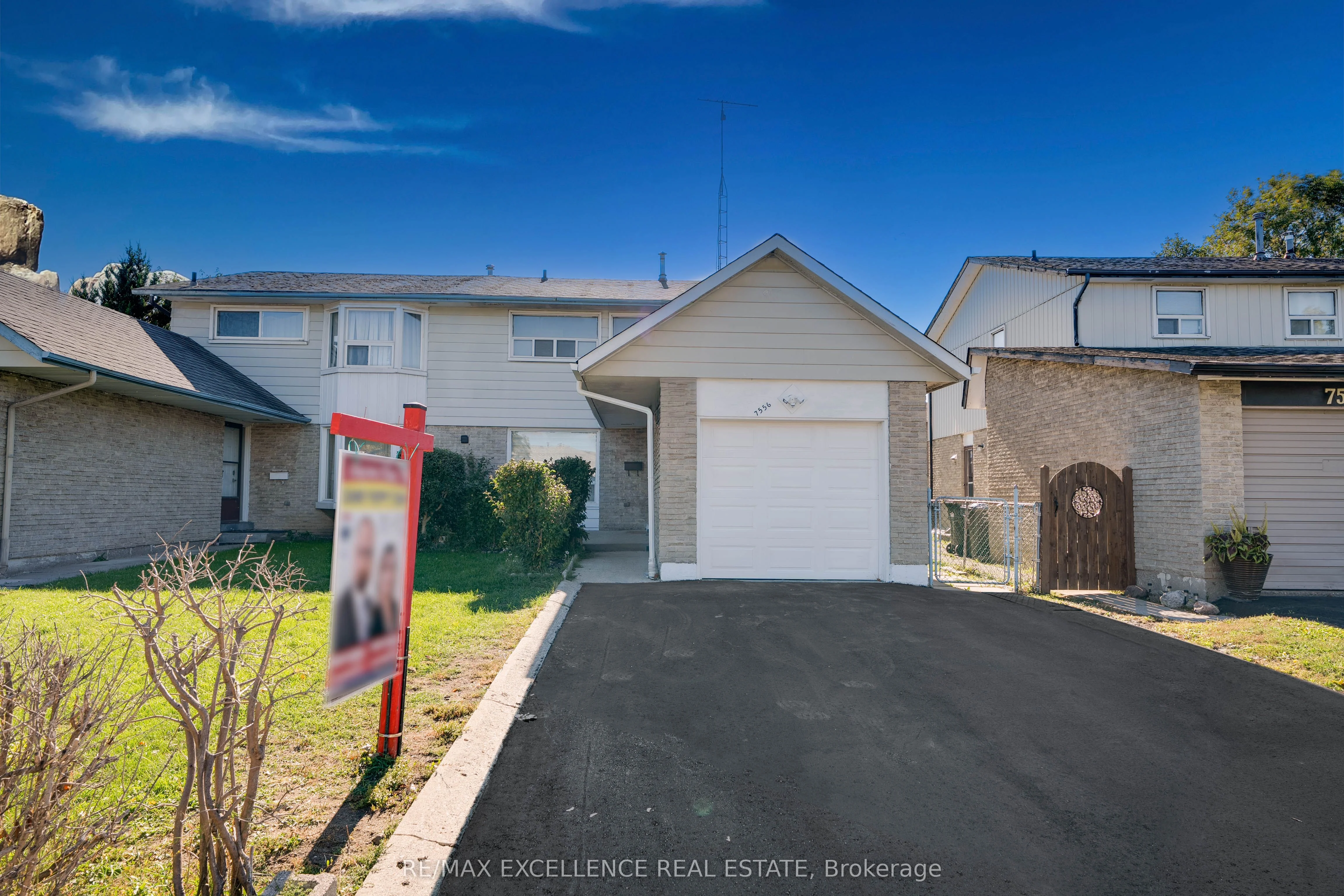 Semi-Detached in Mississauga