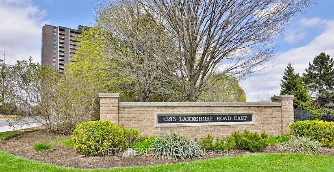 1535 Lakeshore Road E 910, Mississauga, ON L5E 3E2