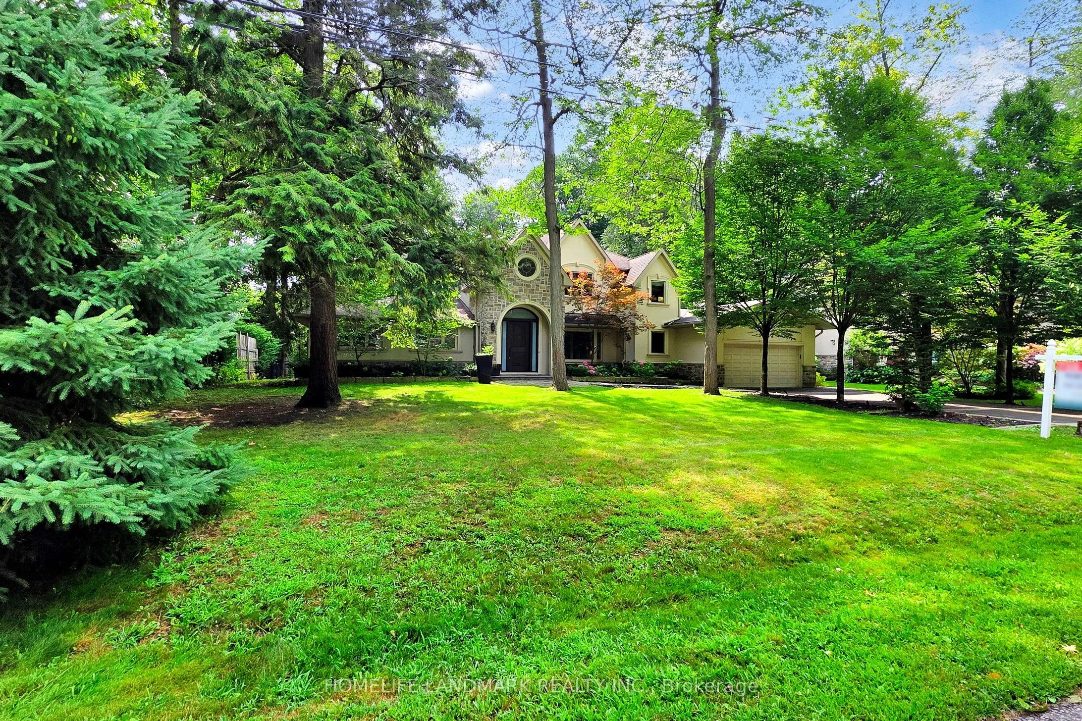 1558 Spring Road, Mississauga, ON L5J 1N3