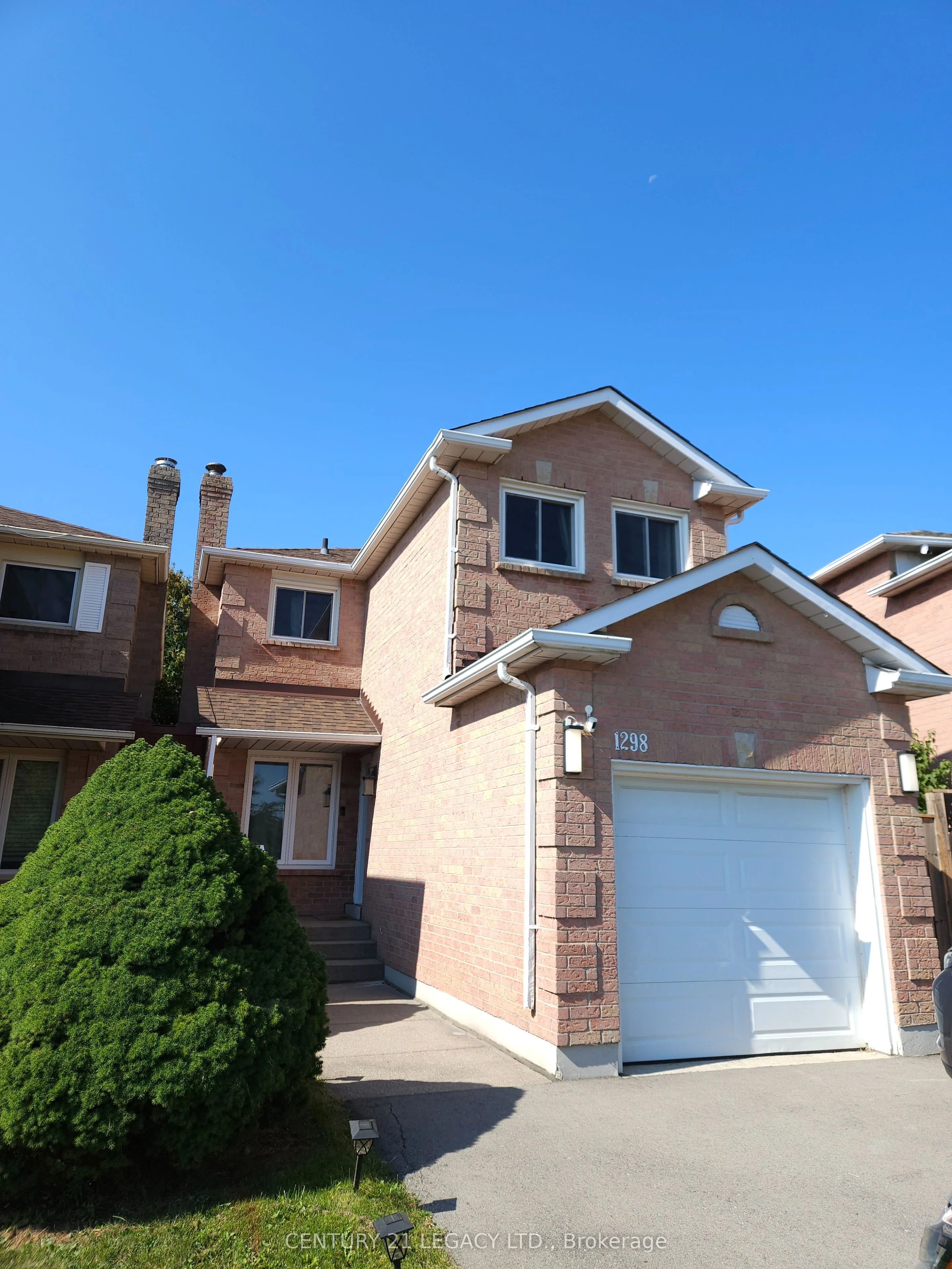 1298 Valerie Crescent, Oakville, ON L6J 7E5