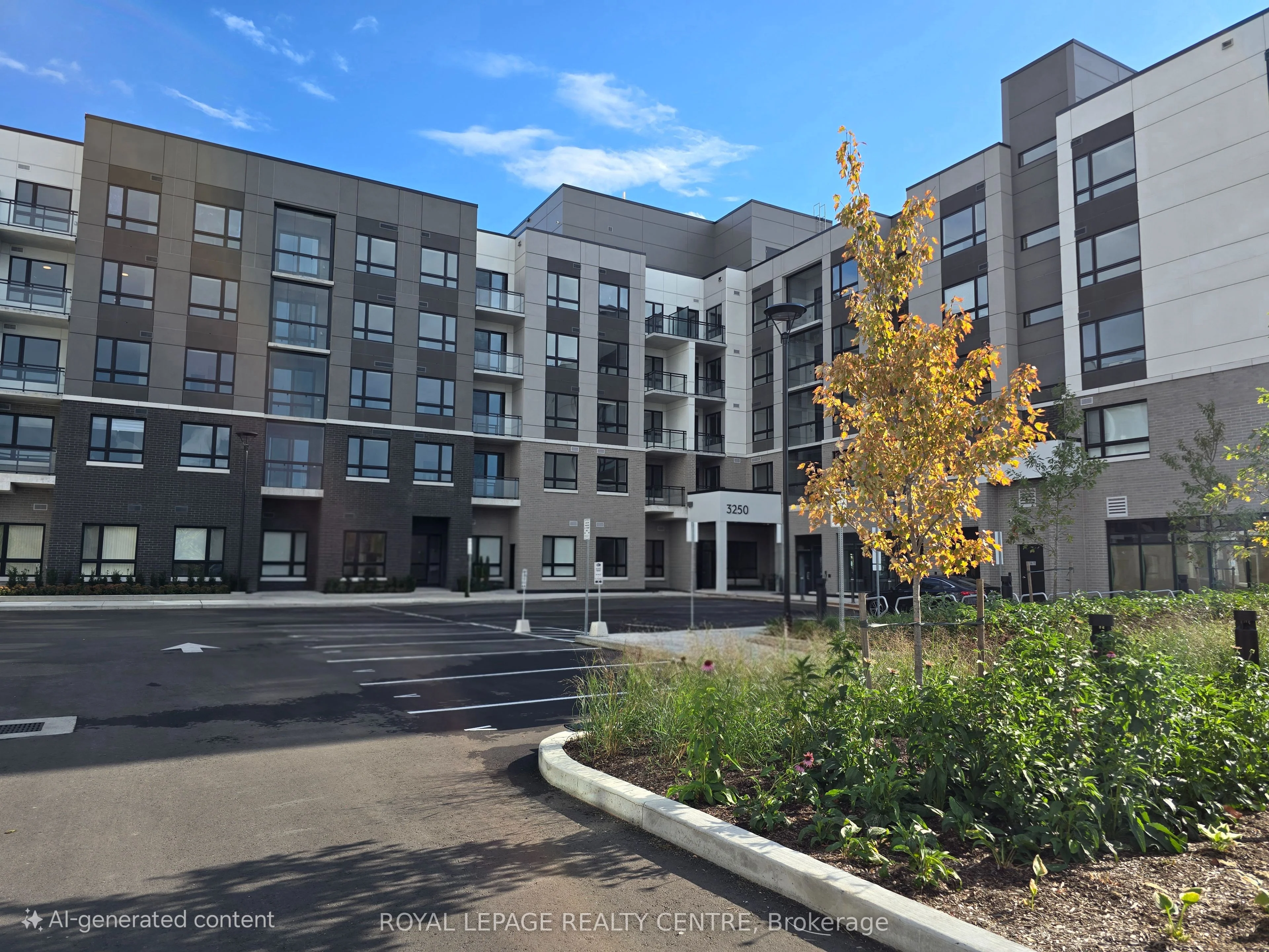 3250 Carding Mill Trail 217, Oakville, ON L6M 1L3