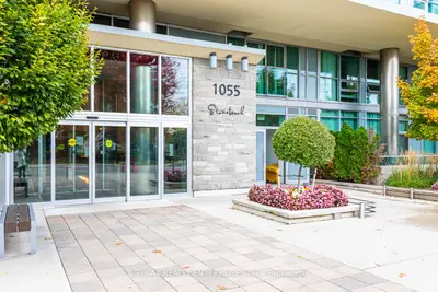 Condo Apartment in Mississauga