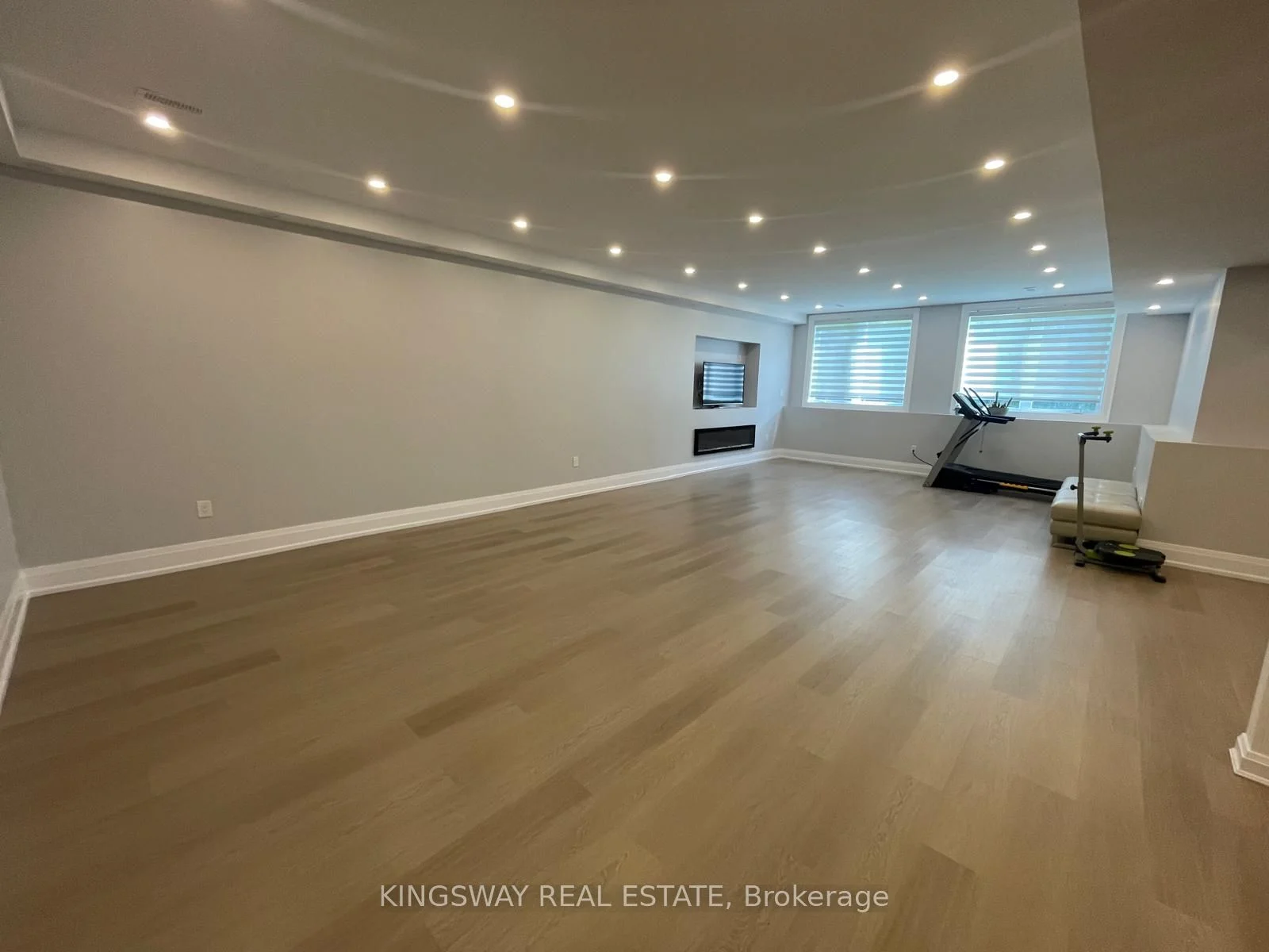 41 Hamlet Common Basement, Oakville, ON L6L 0E2