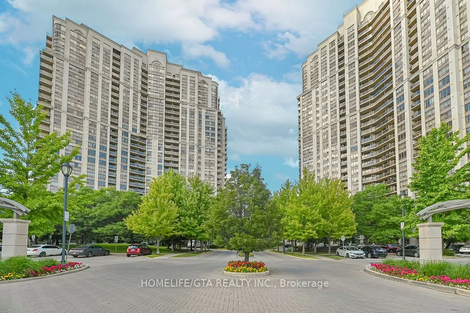 700 Humberwood Boulevard 921, Toronto W10, On M9w 7j4