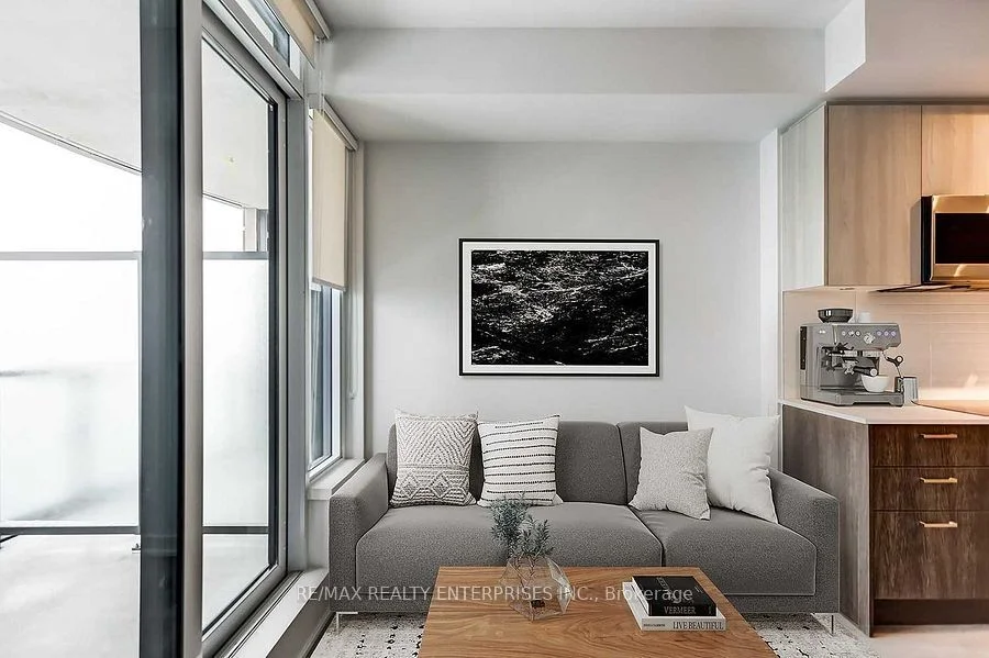 1926 Lake Shore Boulevard W 3607, Toronto W01, ON M6S 1A1
