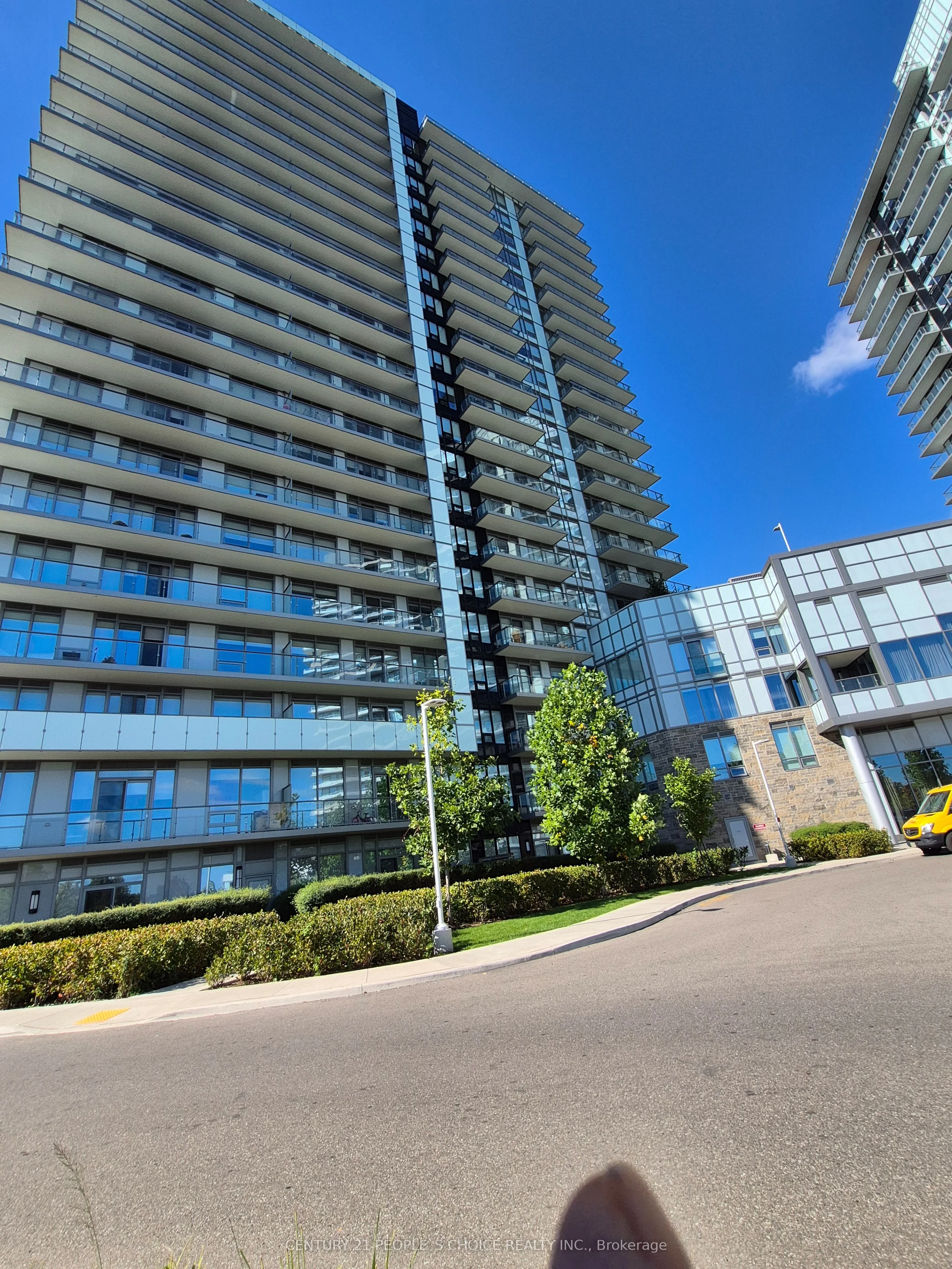 4655 Metcalfe Avenue 1904, Mississauga, On L5m 0z7
