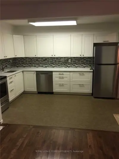 Upper Level in Toronto