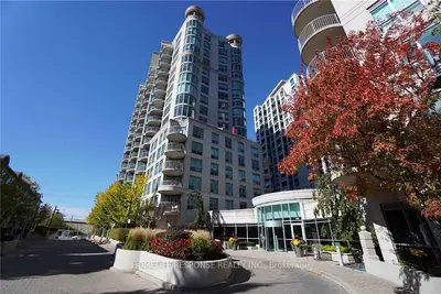 Condo Apartment in Toronto
