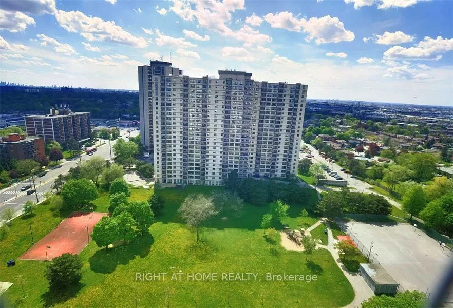 340 Dixon Road N 1115, Toronto W09, ON M9R 1T1