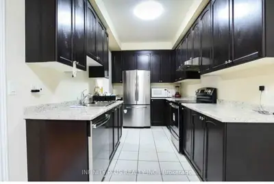 Semi-Detached in Brampton