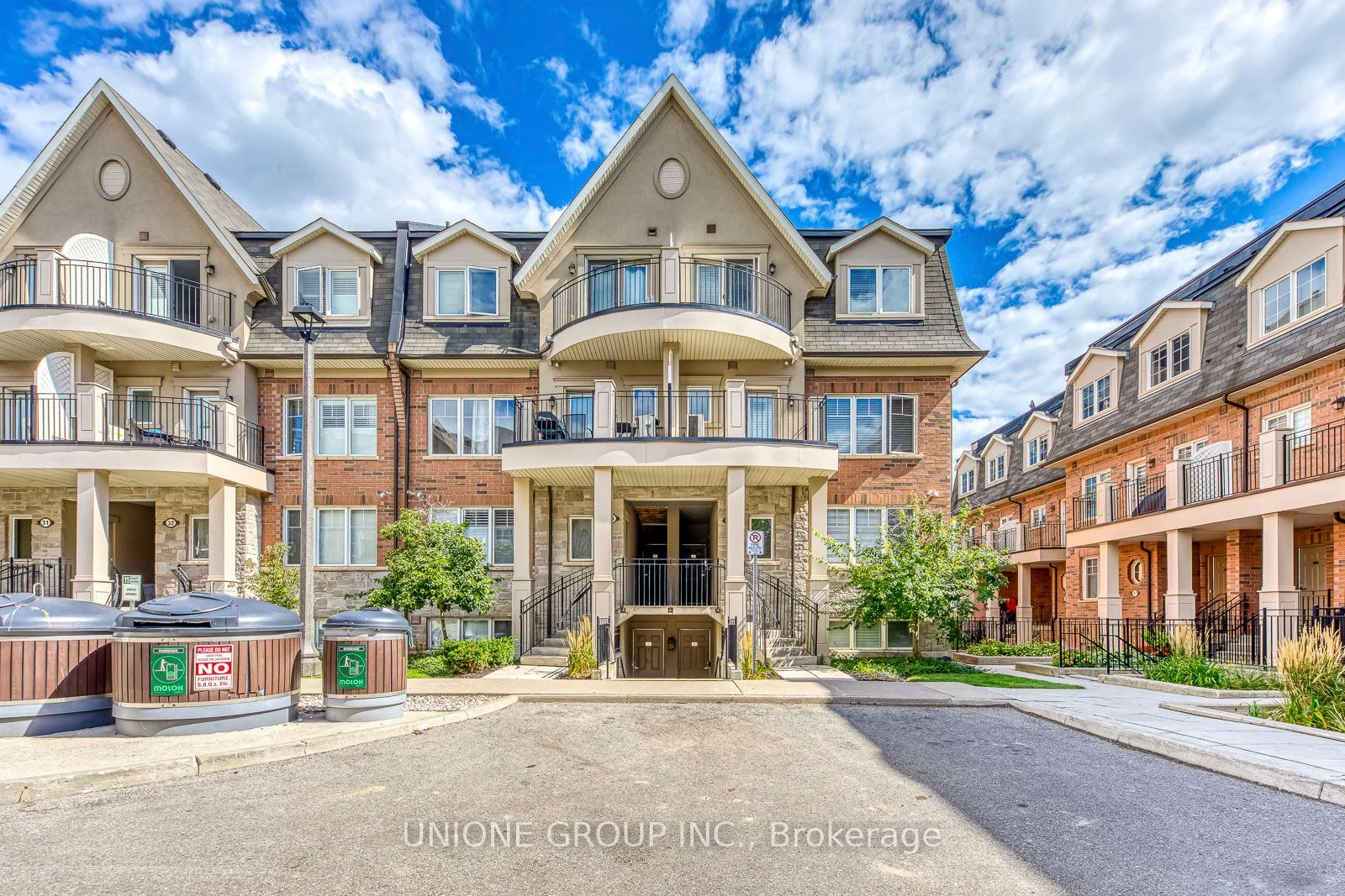 2420 Baronwood Drive 34-03, Oakville, ON L6M 0J7