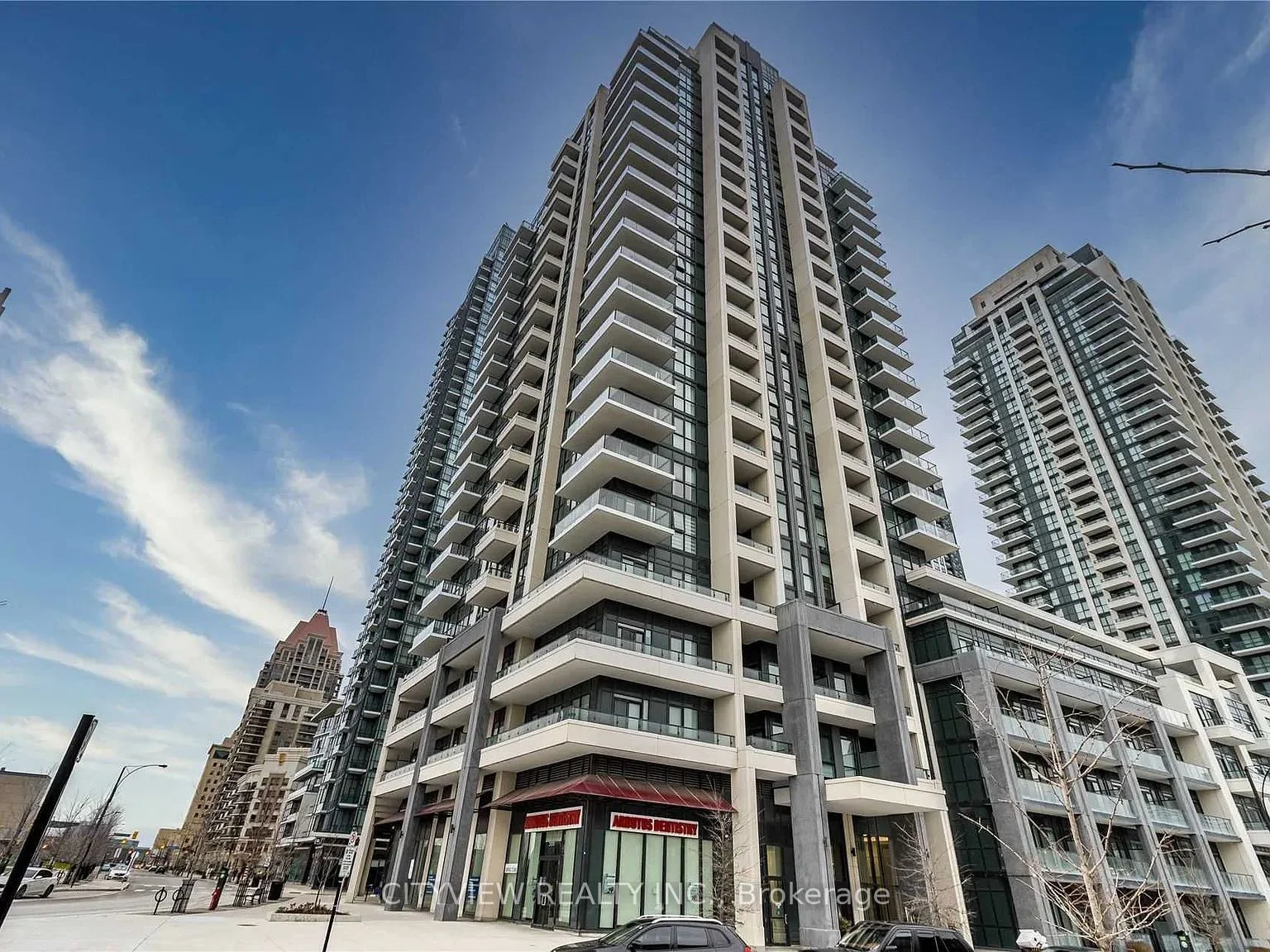 4085 Parkside Village Drive 2002, Mississauga, ON L5B 0K8