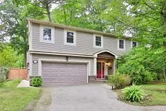 1174 Whiteoaks Avenue, Mississauga, ON L5J 3B5