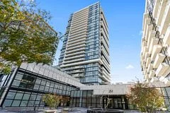 251 Manitoba Street 403, Toronto W06, On M8y 0a7