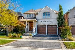Detached in Oakville