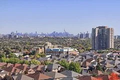 Condo Apartment in Mississauga