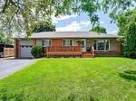 346 Duncombe Court, Burlington, ON L7L 4M4