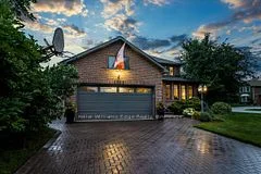 1121 Manor Road, Oakville, ON L6M 1G3