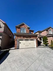 537 Navigator Drive Basement, Mississauga, ON L5W 1P5