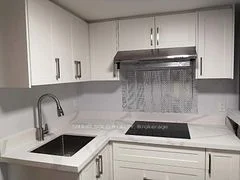 1184 Barleymow St Street, Mississauga, ON L5V 1P1