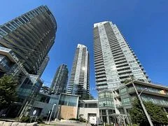 2240 Lakeshore Boulevard W 2707, Toronto W06, ON M8V 0B1