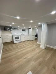 8 Cliff Street Bsmt, Toronto W03, ON M6N 4L6