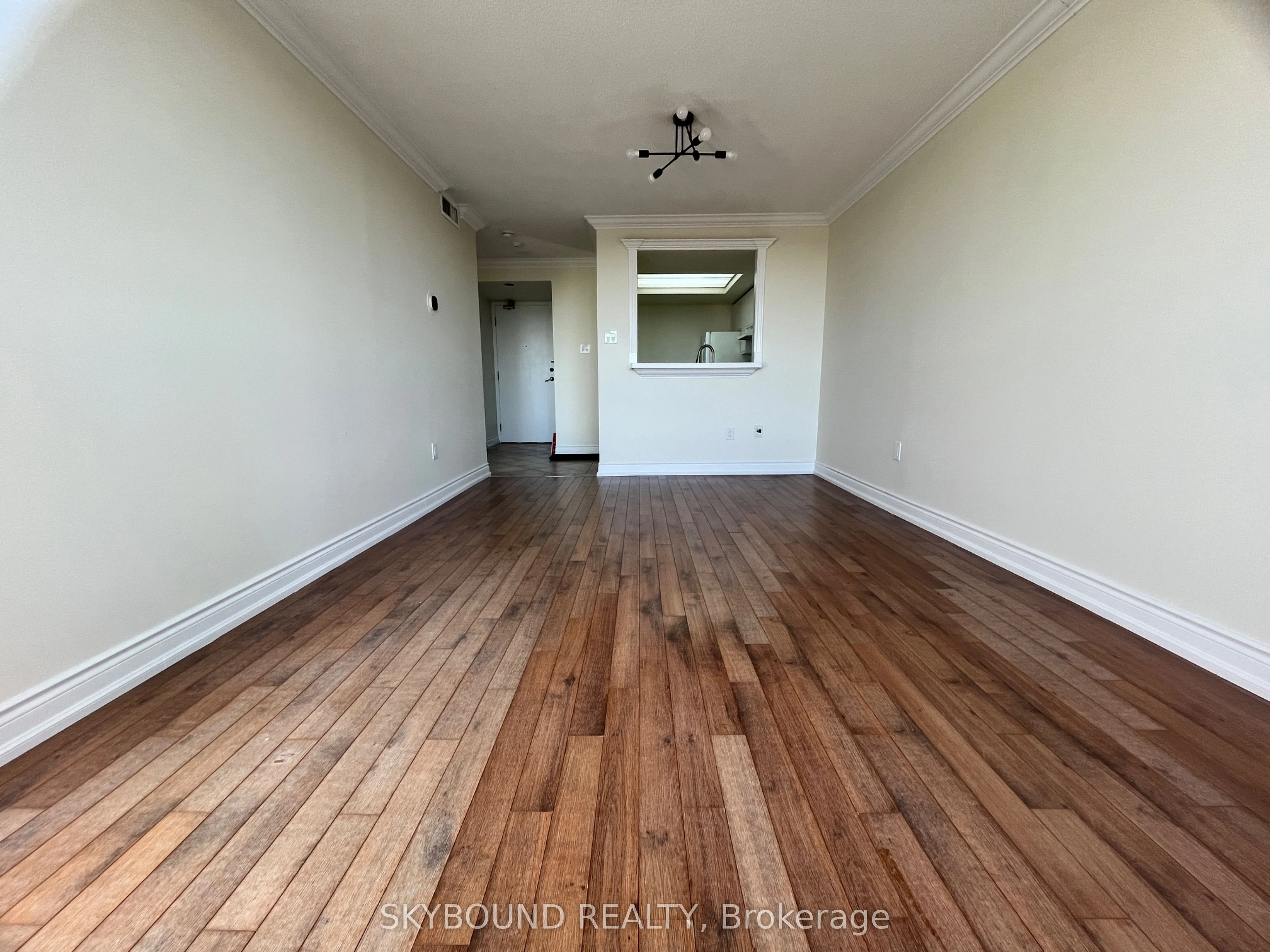 4470 Tucana Court 1501, Mississauga, ON L5R 3K8
