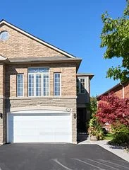 1493 Warbler Road, Oakville, ON L6M 4B1