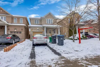 Detached in Brampton