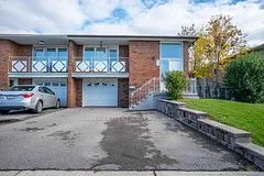 Semi-Detached in Mississauga