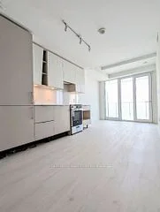 3900 Confederation Parkway 4612, Mississauga, ON L5B 0M3