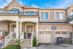 Att/Row/Townhouse in Brampton