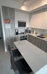 2485 Taunton Road 1226, Oakville, ON L6H 3R8