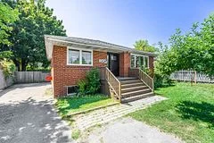 1362 Cawthra Road Lower, Mississauga, ON L5G 4K9
