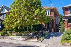 12 Glenwood Avenue, Toronto W02, ON M6P 3C6