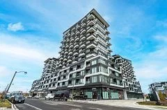 Co-op Apartment in Oakville