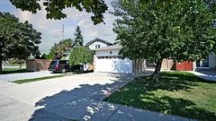 373 Kingsbridge Garden Circle, Mississauga, ON L5R 1K9