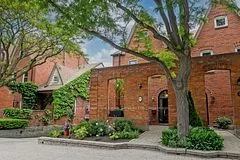 53 Forsythe Street, Oakville, On L6k 3r7