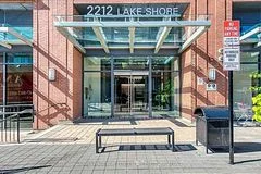 2212 Lake Shore Boulevard W 804, Toronto W06, ON M8V 0V2
